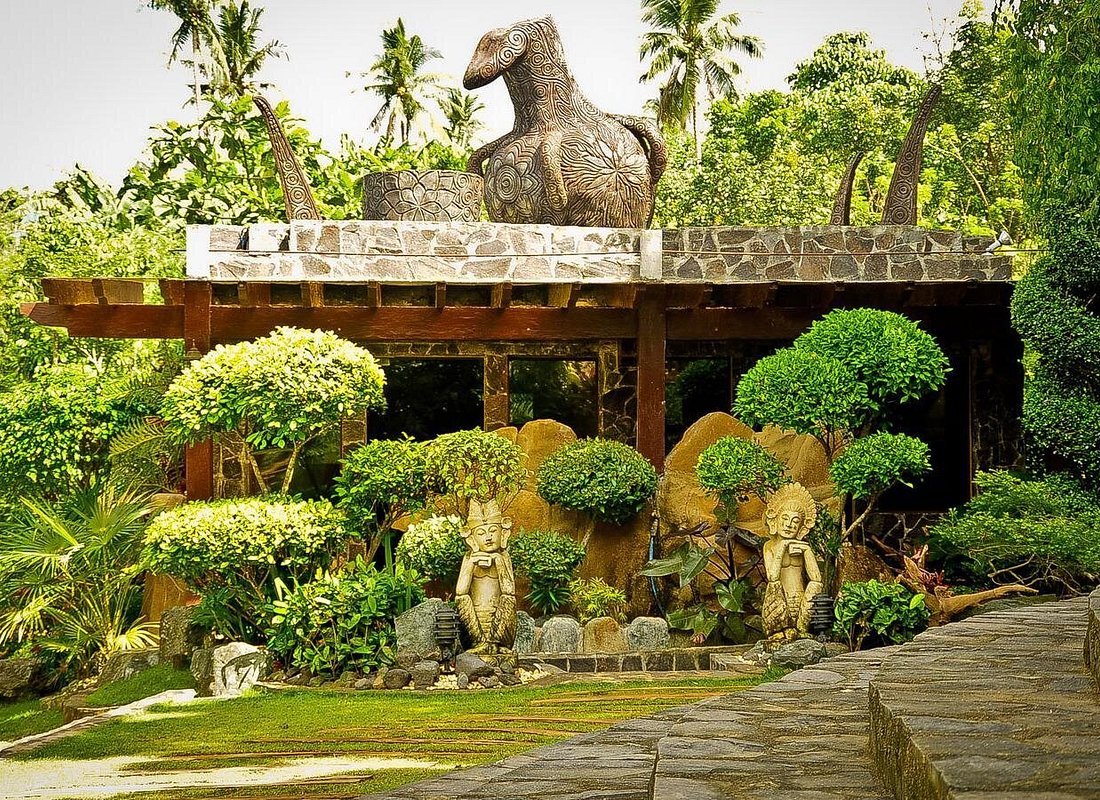 Cintai Corito's Garden Day Pass In Batangas