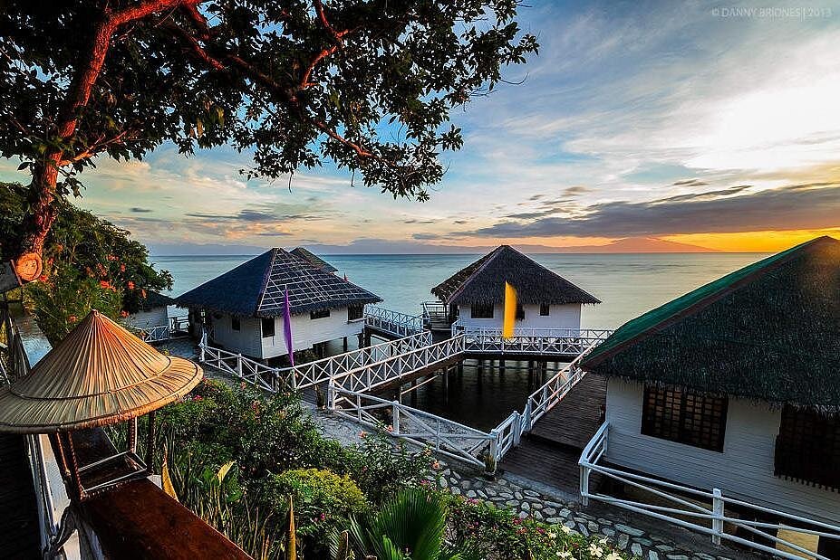 Beach Trip From Manila (Private Tour)