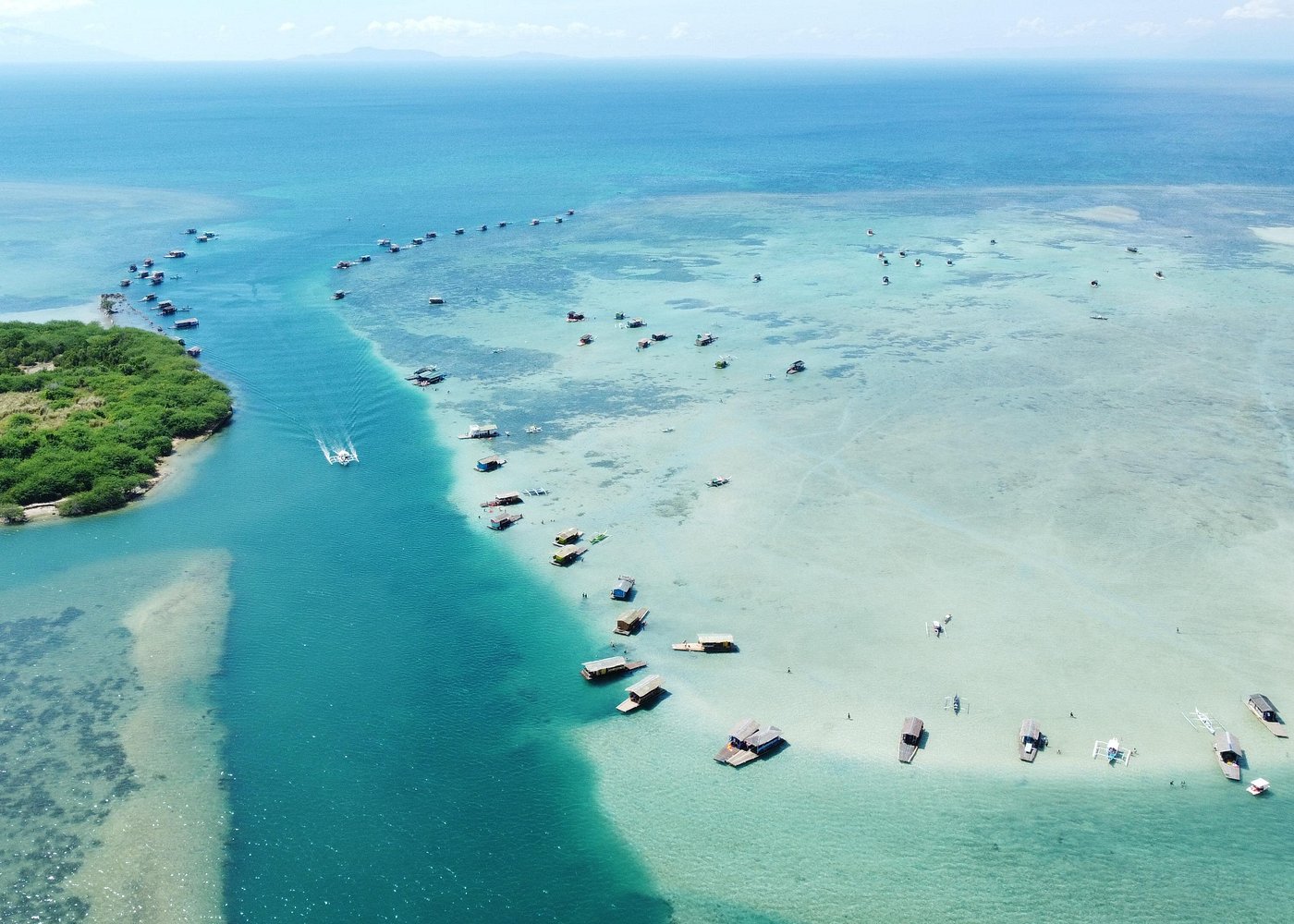 Island Hopping Experience: Snorkeling & Bamboo Cottages!