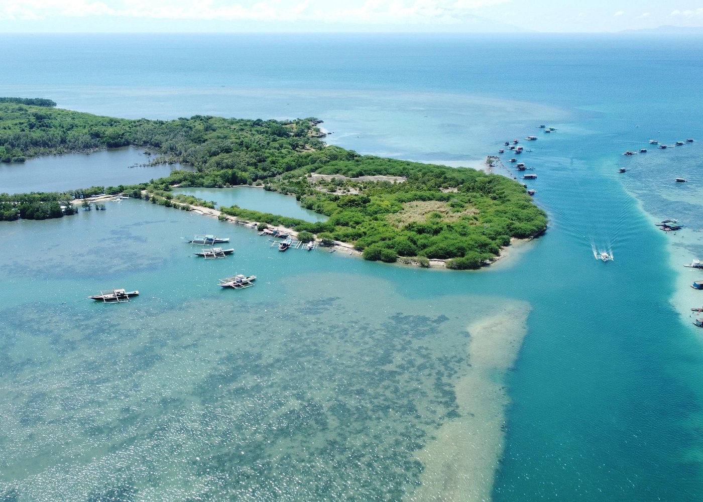 Island Hopping Experience: Snorkeling & Bamboo Cottages!