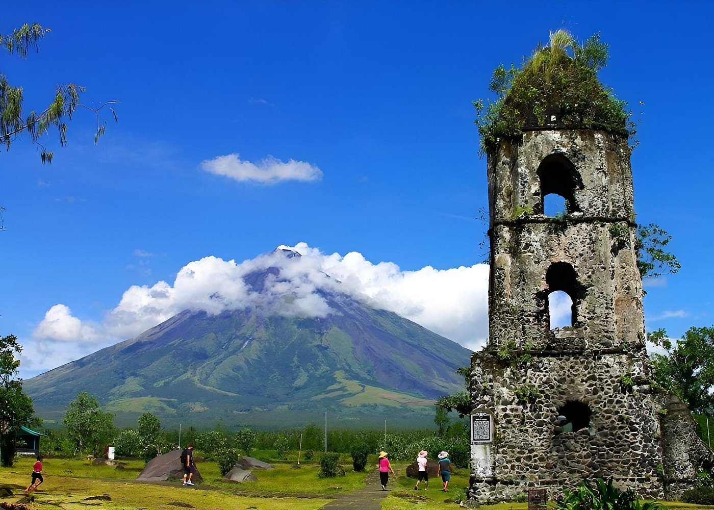 Ultimate Full Day Albay Bicol Philippines Tour with Mayon Skyline