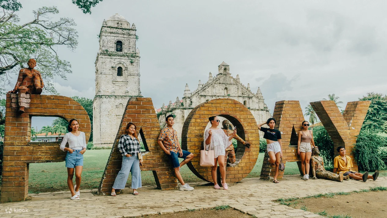 Paoay Church & Malacanang of the North Half-day Historical & Architecture Tour
