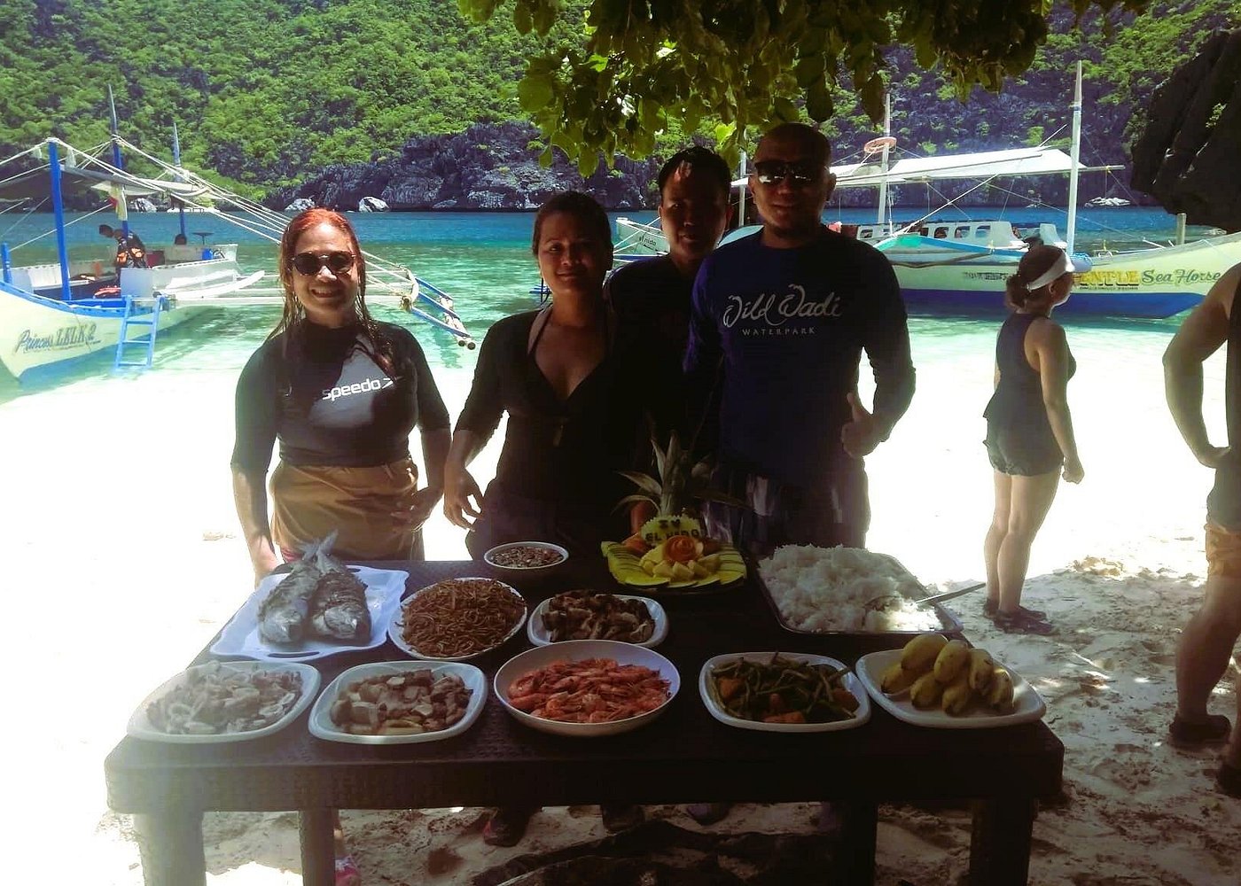 El Nido Tour A - Group w/ Buffet Lunch