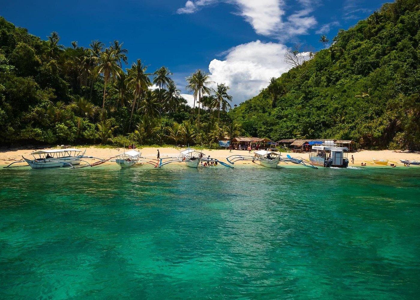 Puerto Galera Island Hopping