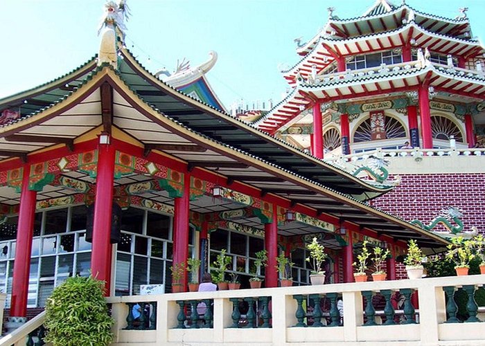 4D3N Premium Cebu City Tour for 3 persons