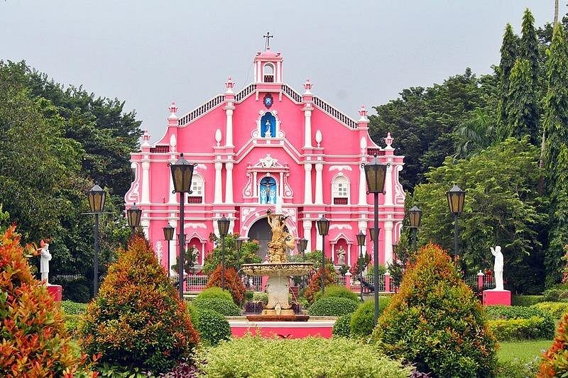 3D2N VILLA ESCUDERO DAY TOUR (PRIVATE)