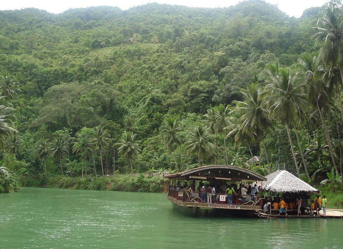 4D3N Budget Bohol Countryside and Island Hopping Tour for 10 persons