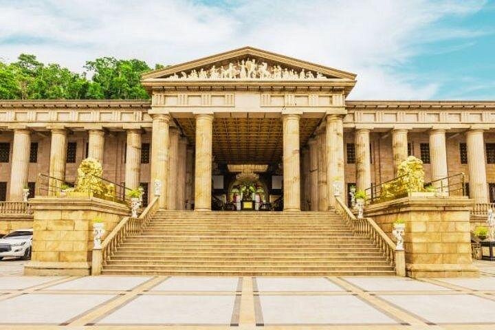 3D2N Premium Cebu City Tour for 3 persons