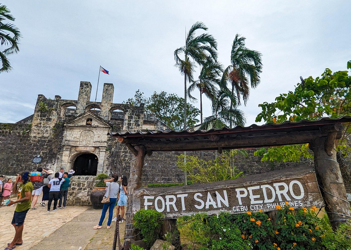 3D2N Budget Cebu City Tour for 9 persons