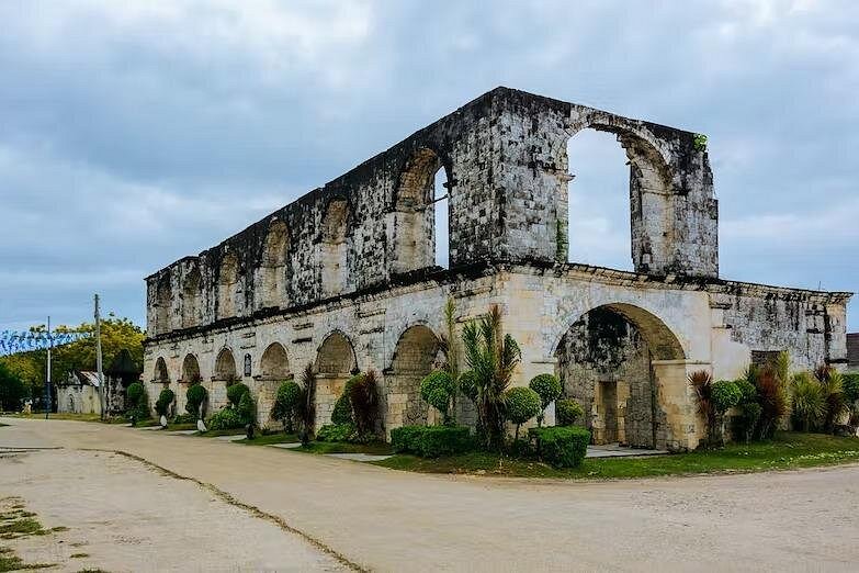 4D3N Premium Cebu City Tour and Oslob for 7 persons