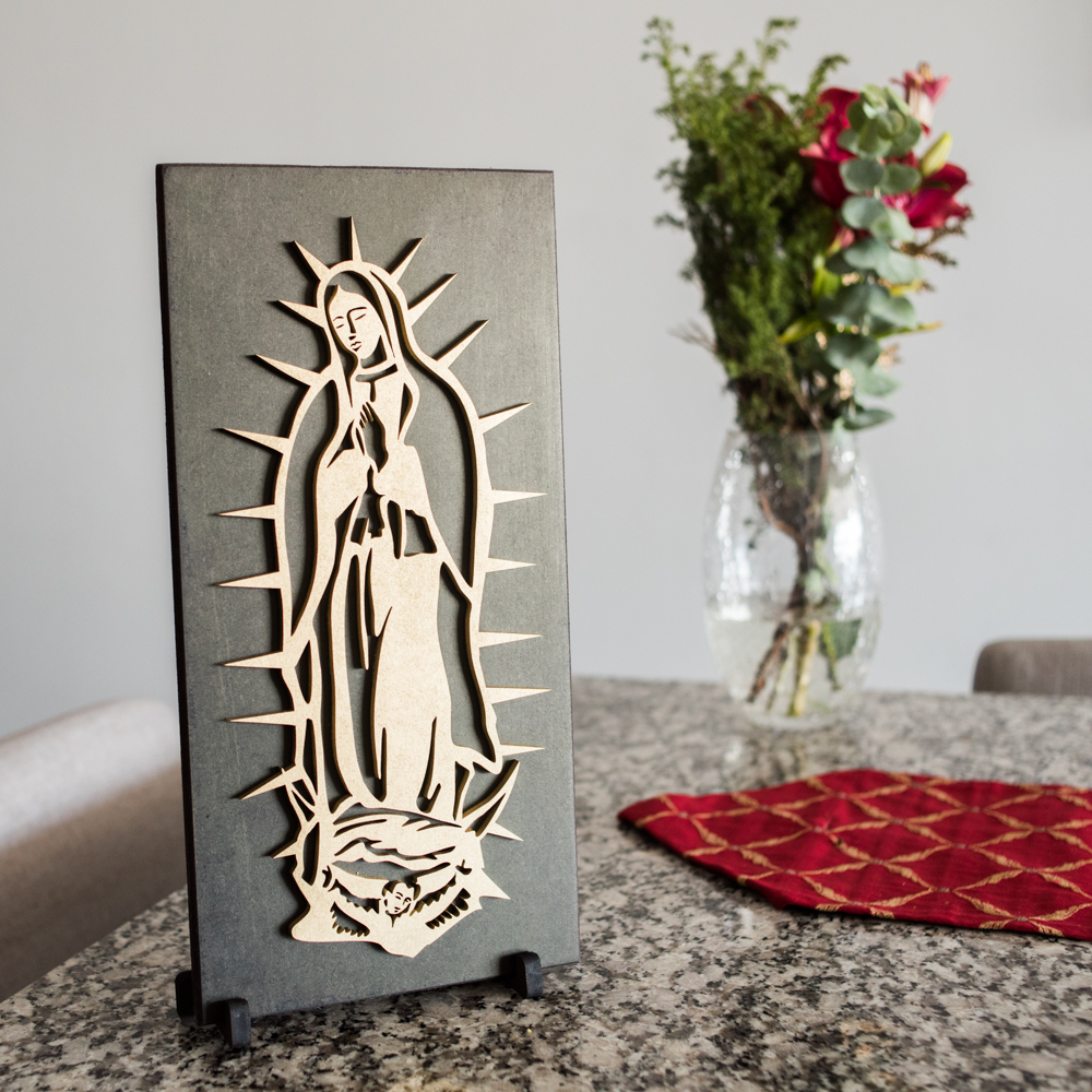 Virgencita de Guadalupe de pedestal