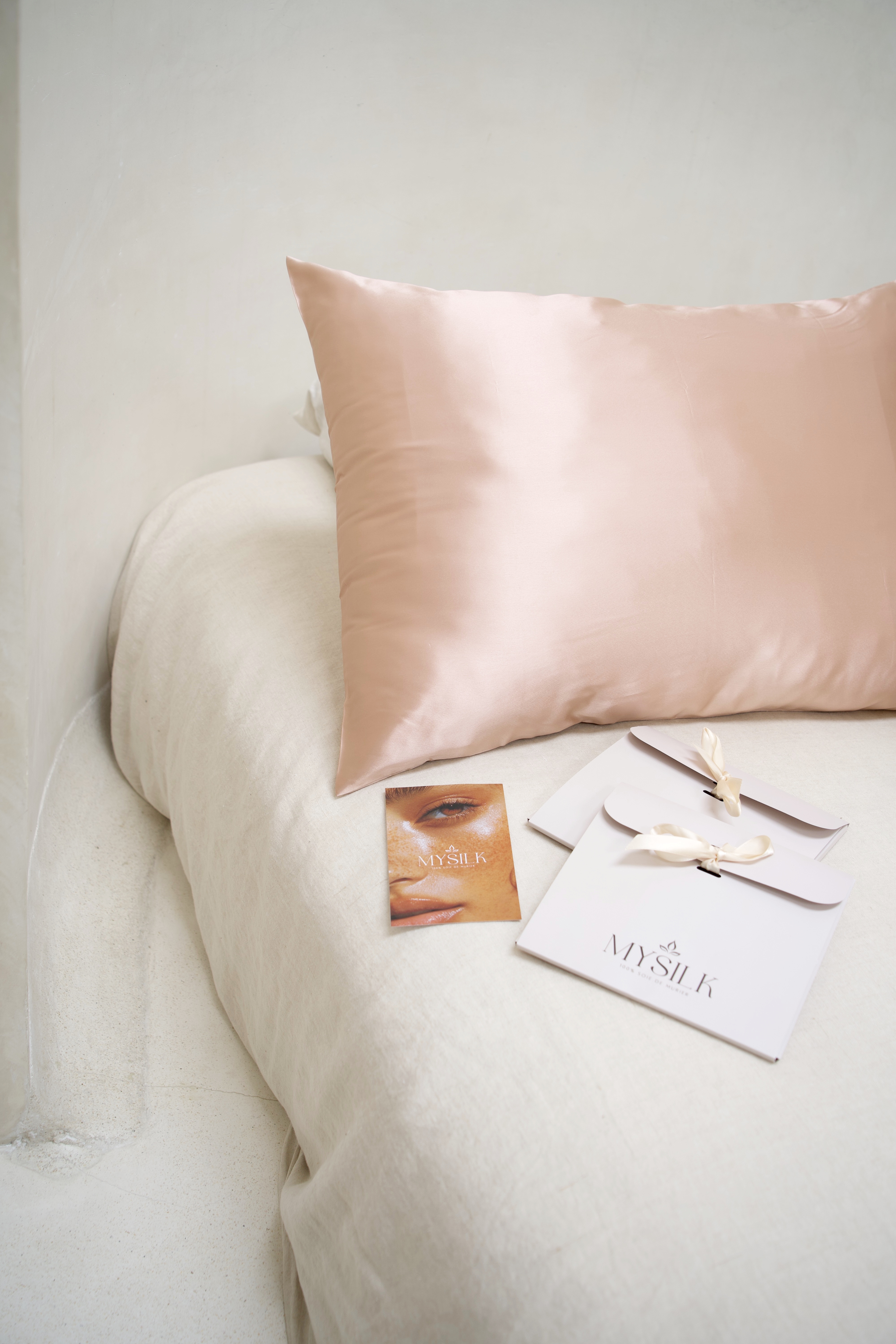 Taie d'oreiller en soie premium, 22 mommes, rose nude