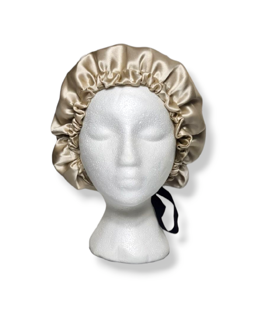 Bonnet en 100% soie de murier doublé 