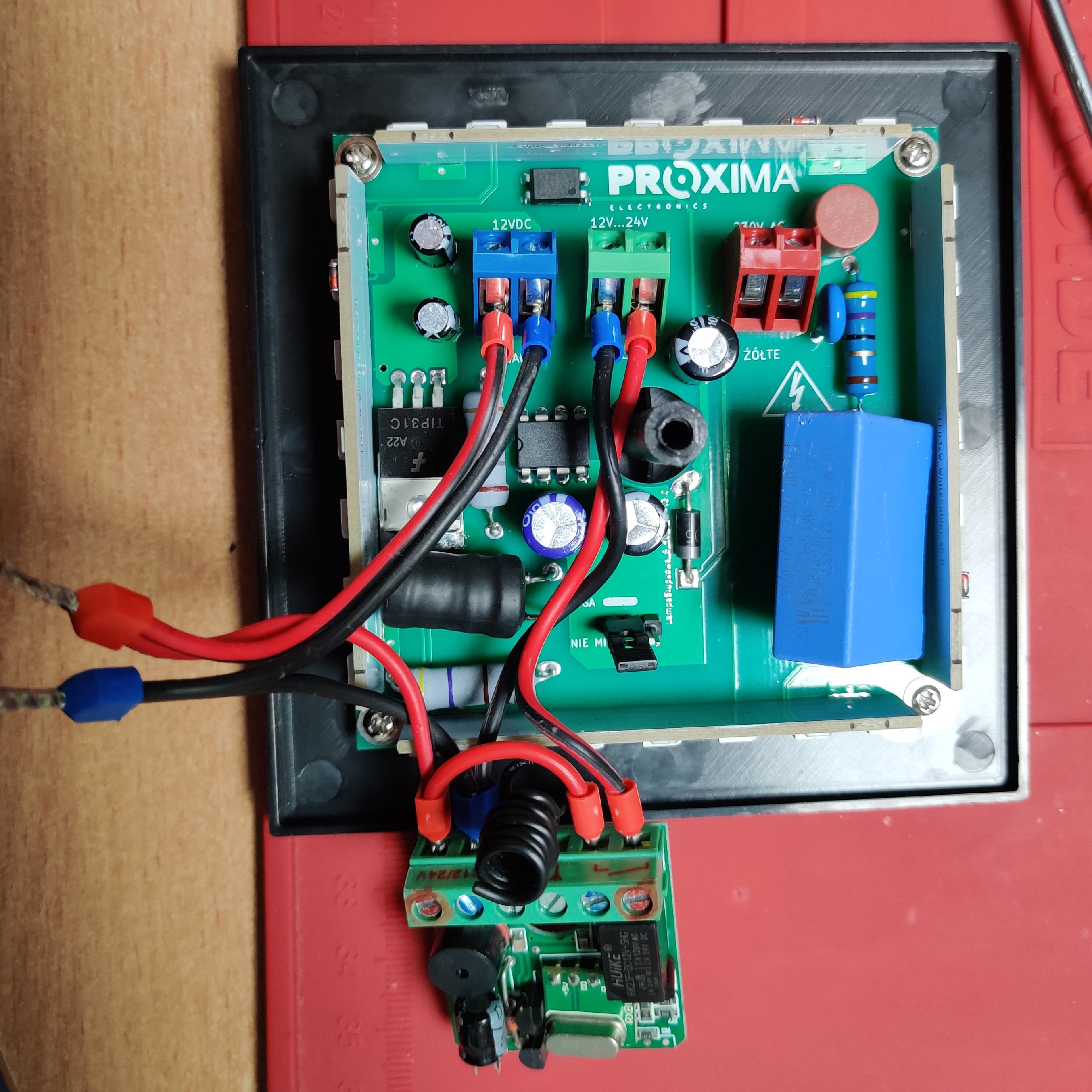 + Elektronikos valdymo modulis