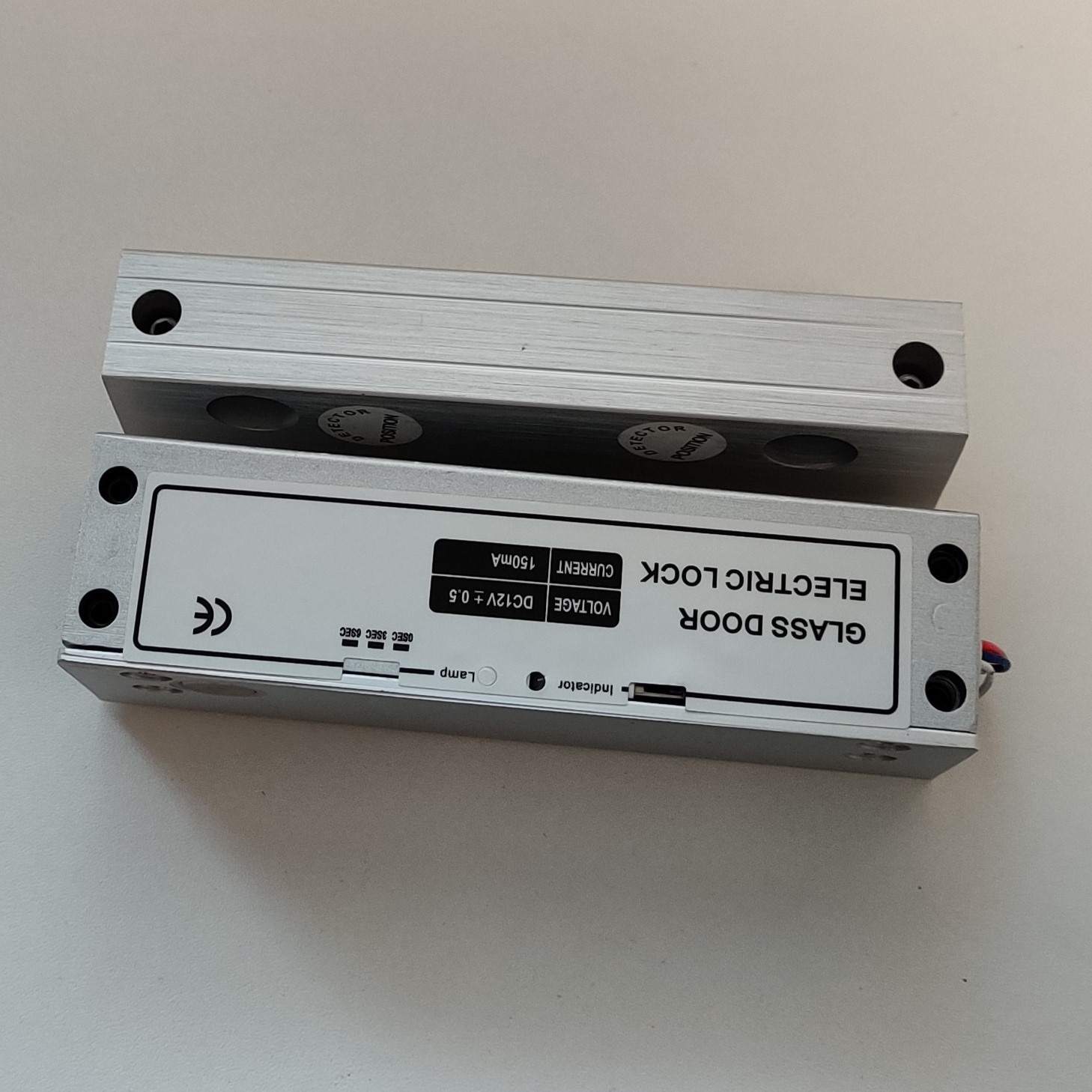 Elektroninė stiklinės durų spyna