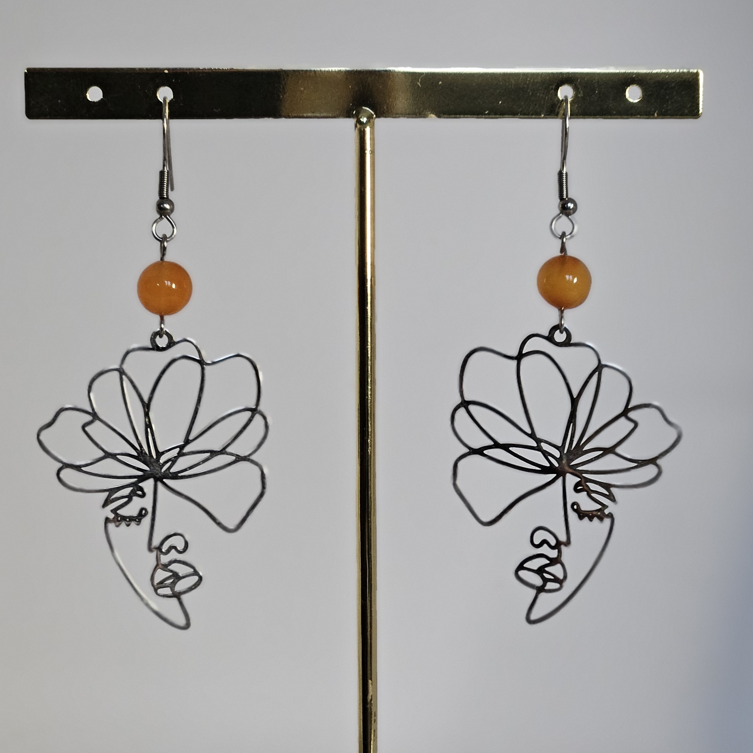 Boucles d'oreilles visage CORNALINE