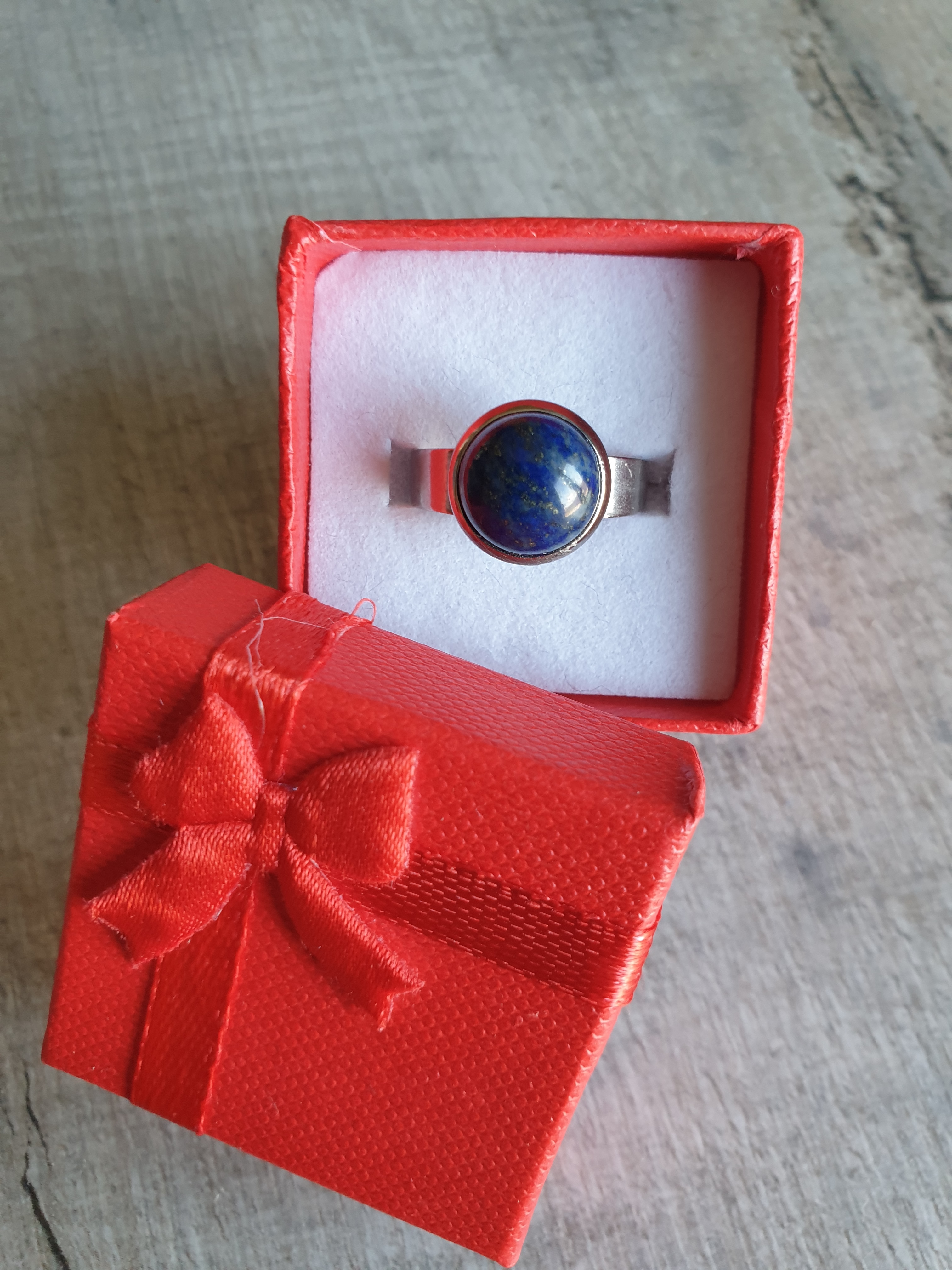 Bague ronde argentée LAPIS LAZULI