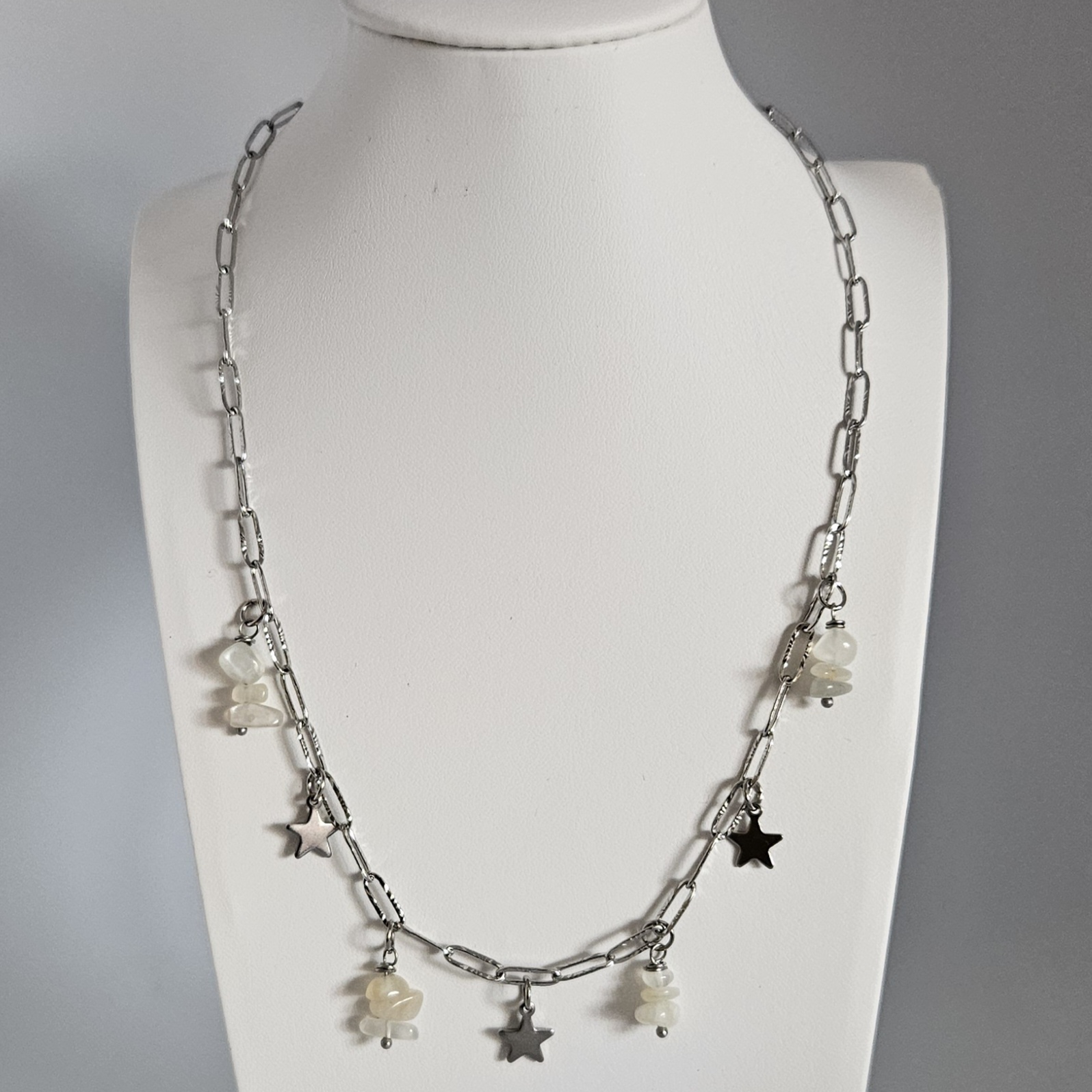 Collier pierre de Lune étoile argenté