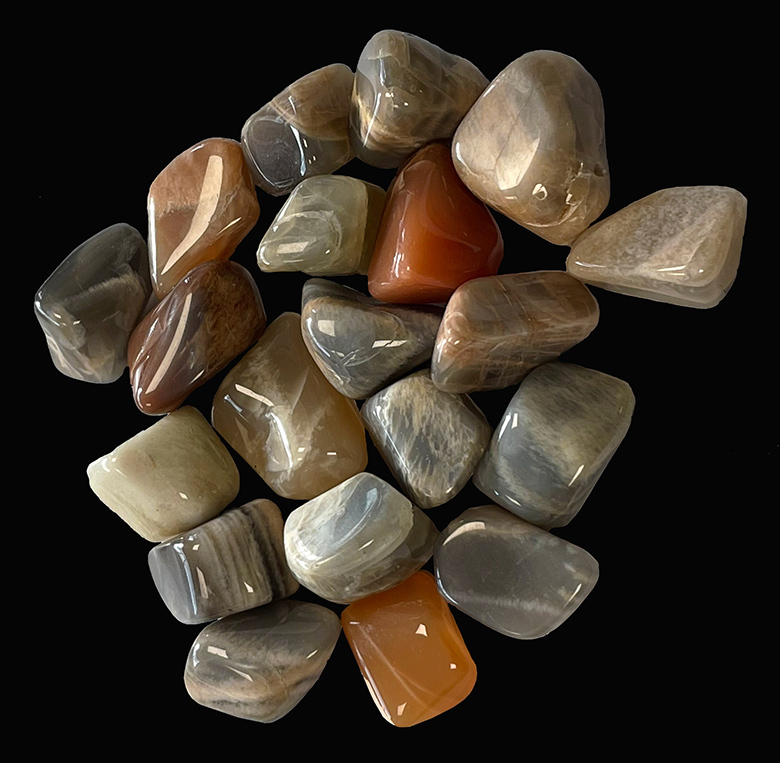 Pierre roulée de Lune Multicolore