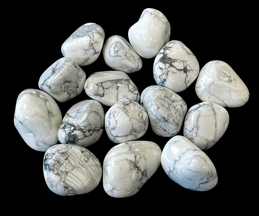 Pierre roulée Howlite