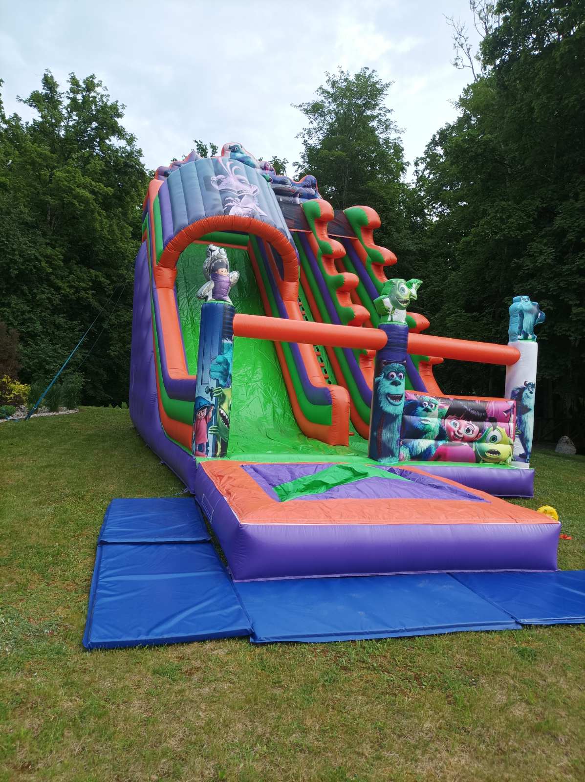 Batutas "Monstras + baseinas"