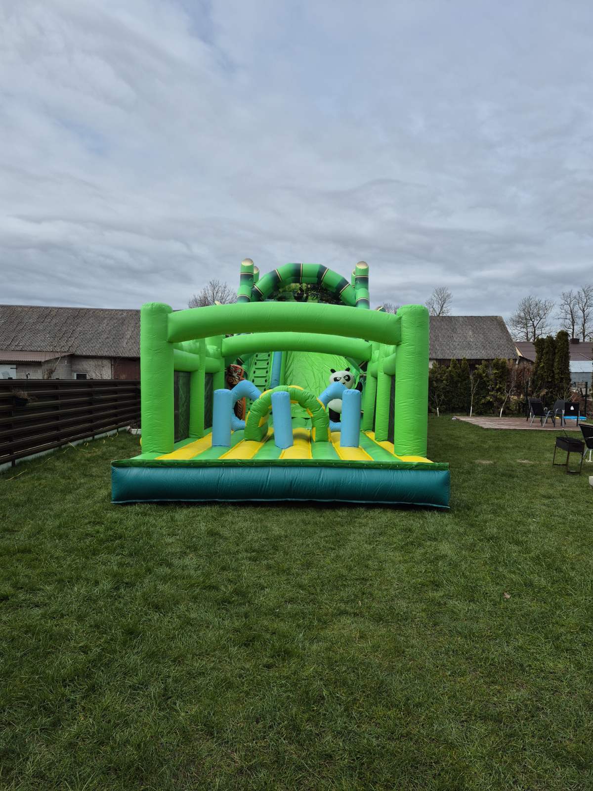 Kung Fu panda + kliūtys