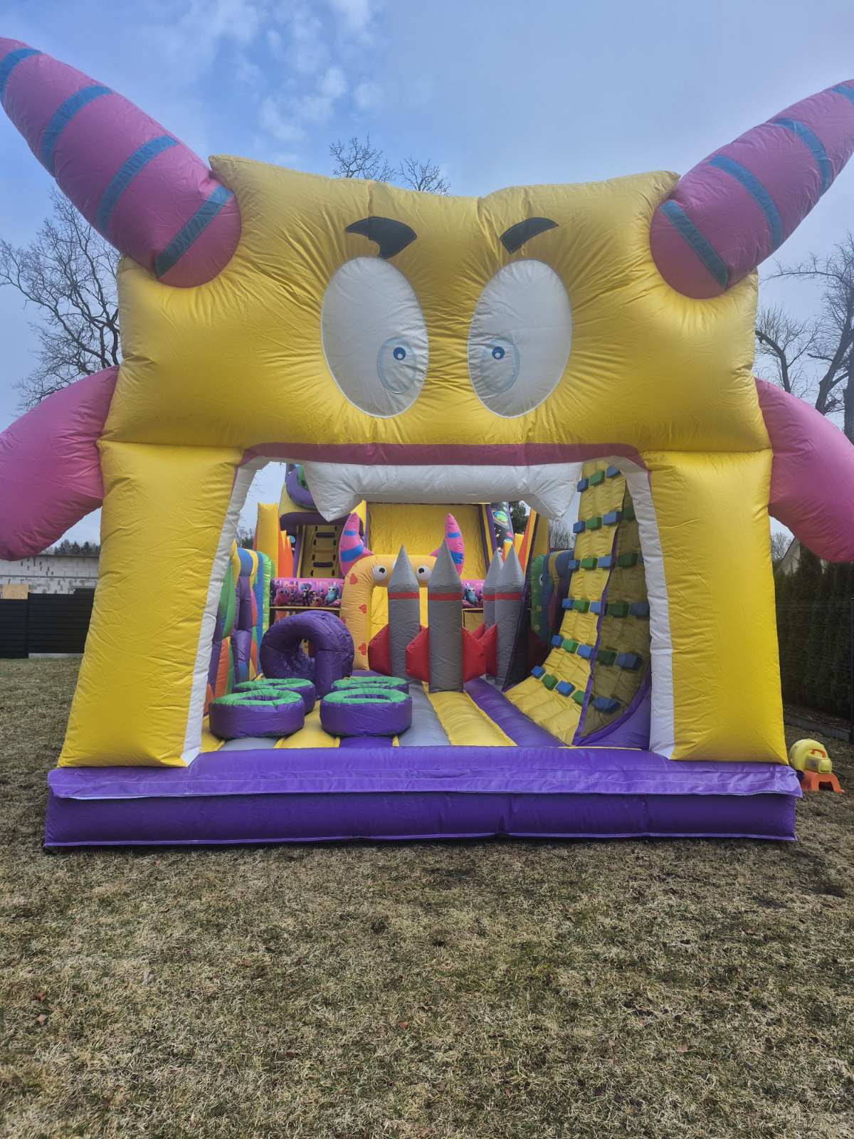 Batutas "Kosmosas + kliūtys"