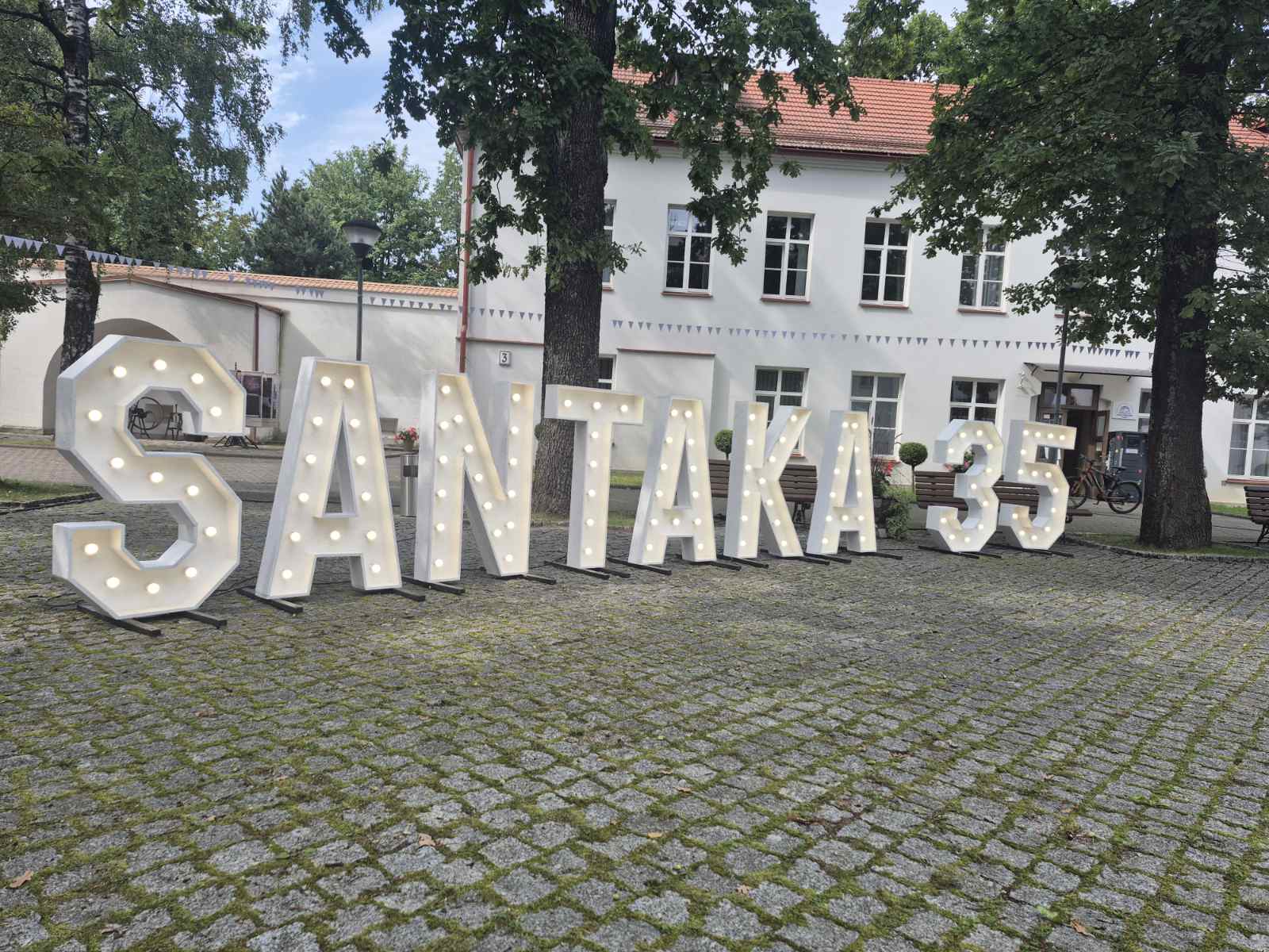 Šviečiančios raidės 