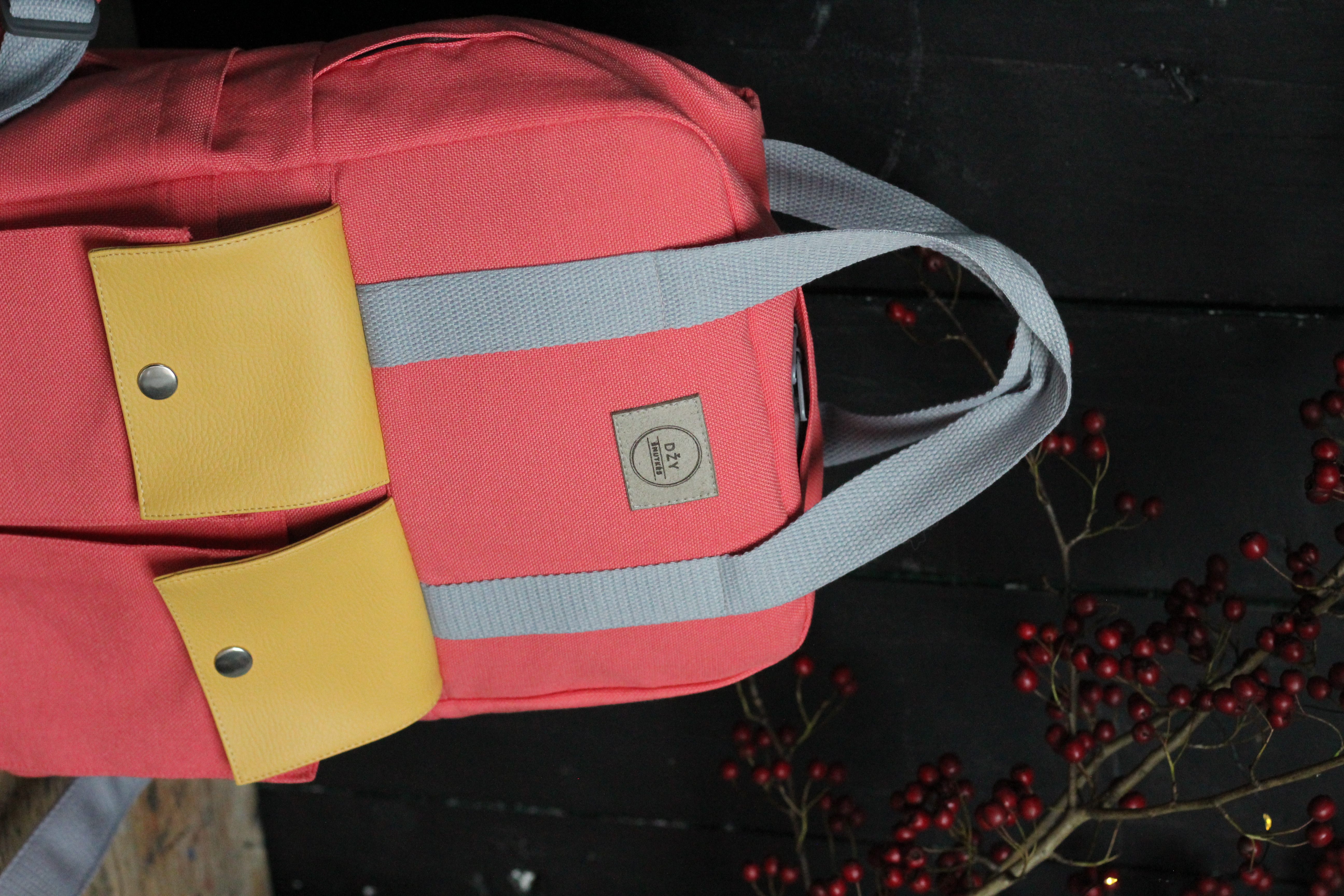 Nedidelė kuprinė iš gobeleno 33