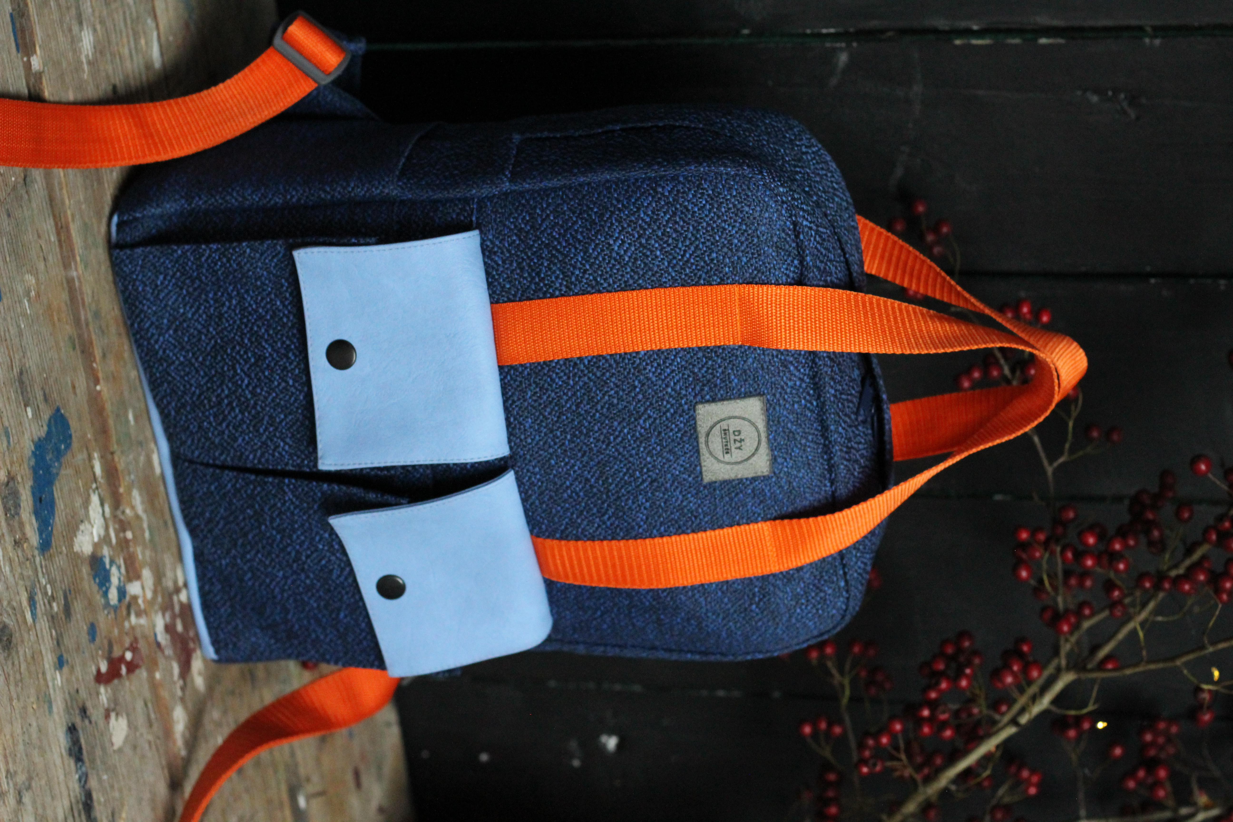 Nedidelė kuprinė iš gobeleno 49