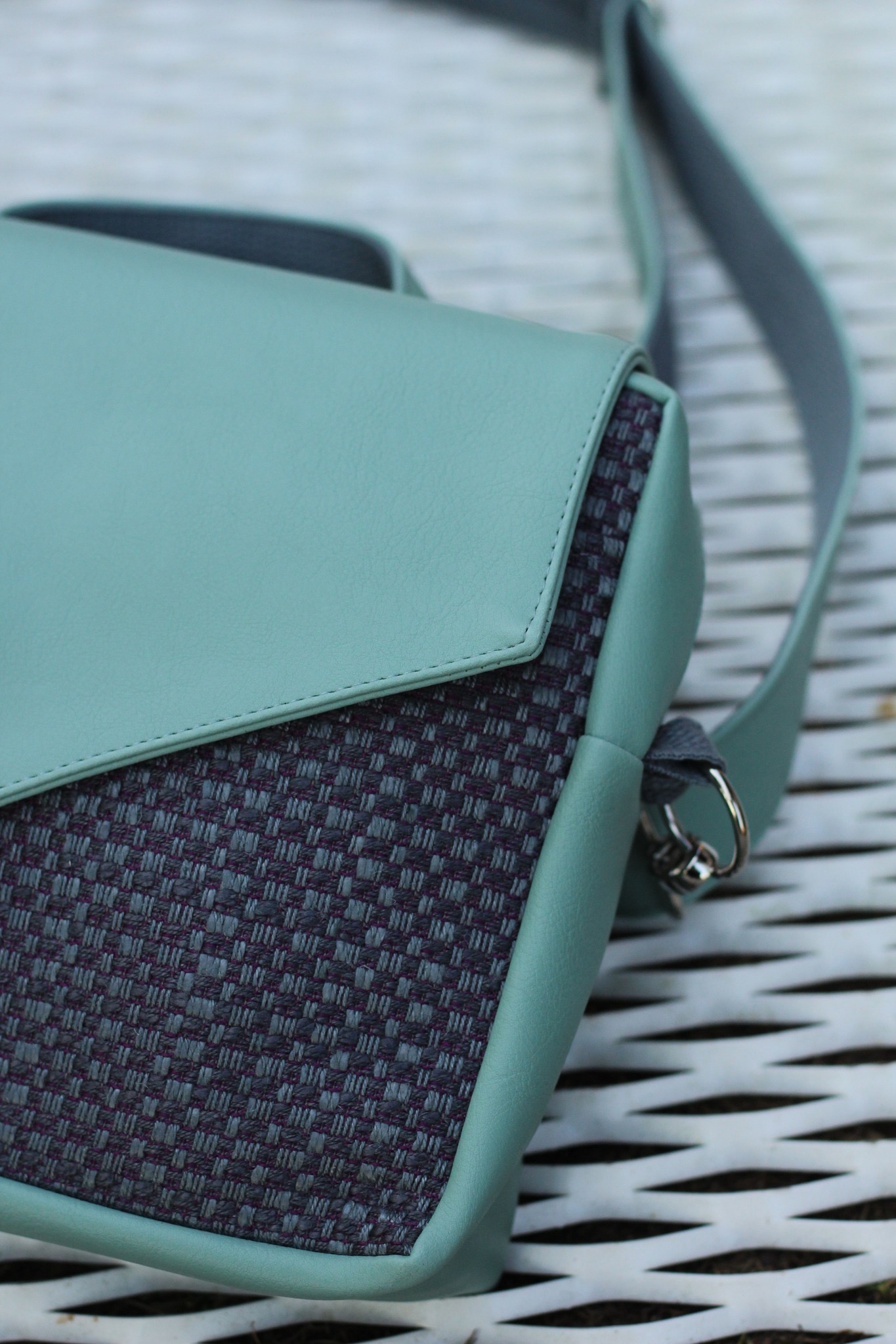 Didesnė rankinė vokelis