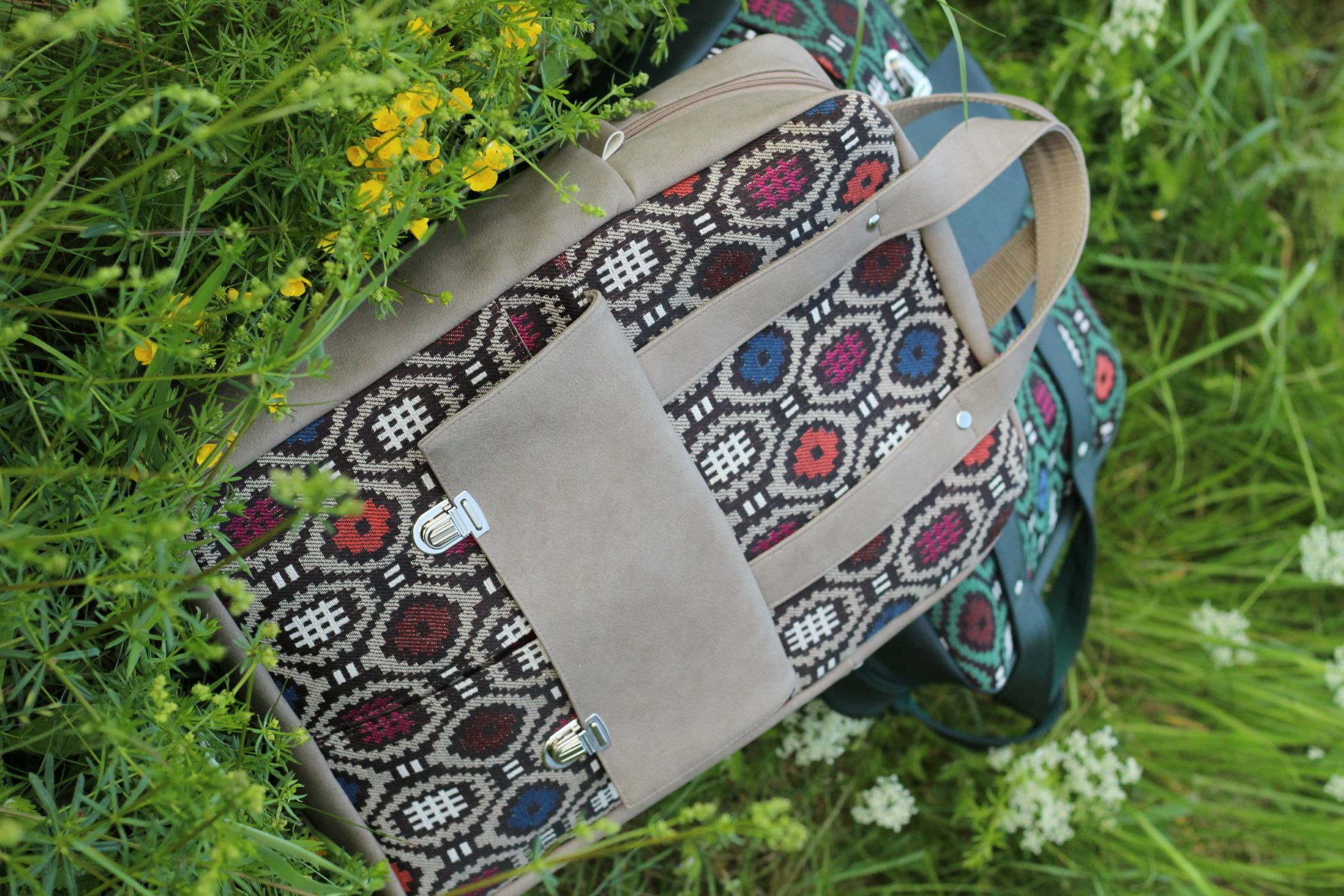 Didelė miesto kuprinė 