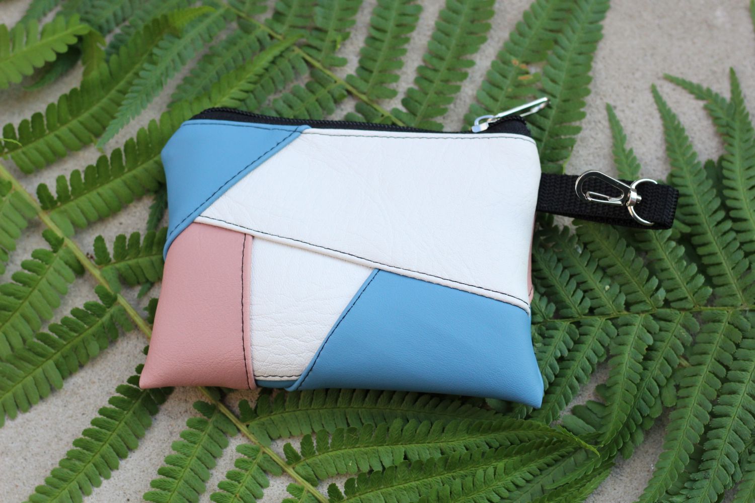 Maža šmutkė smulkmenoms