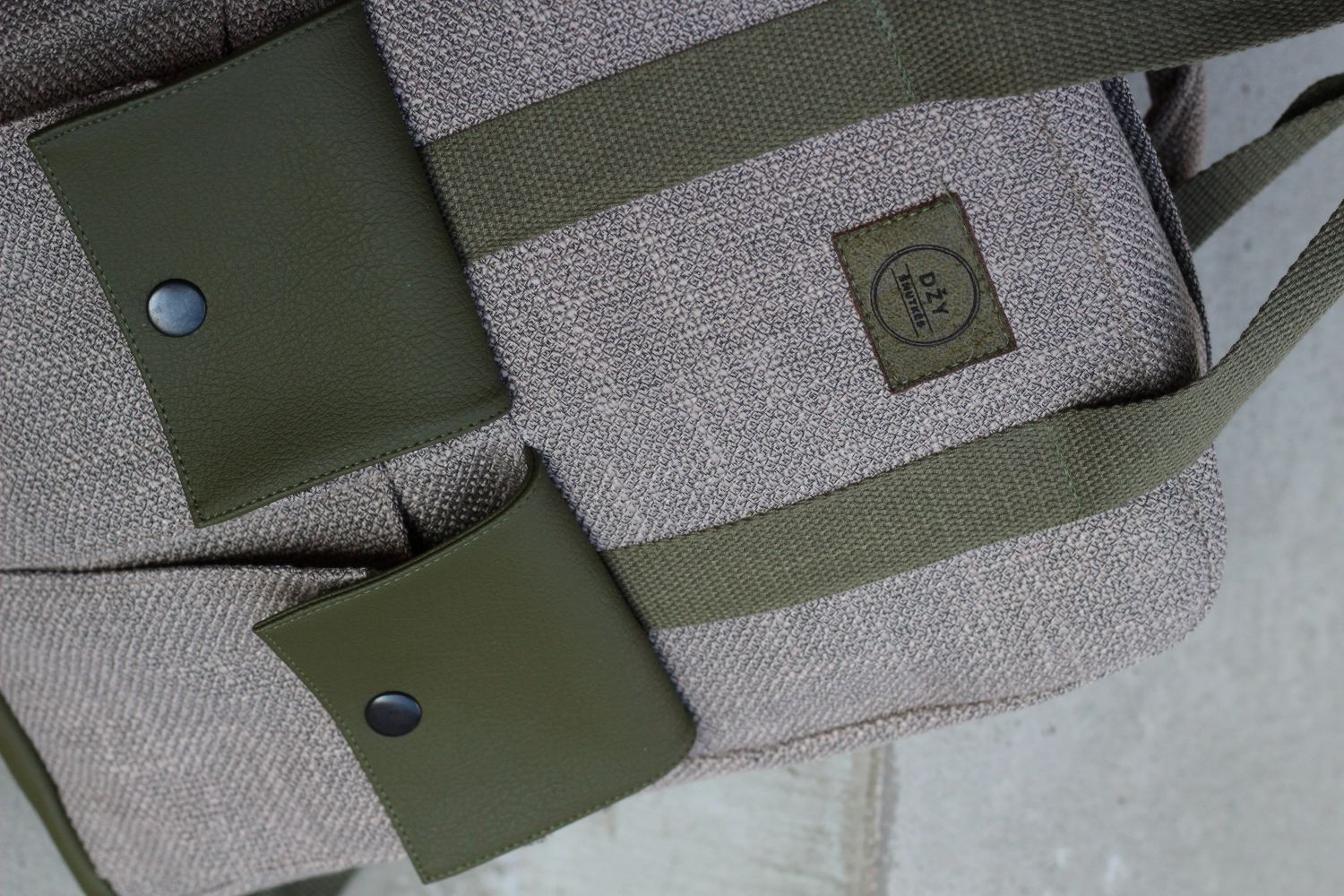 Nedidelė kuprinė iš gobeleno 