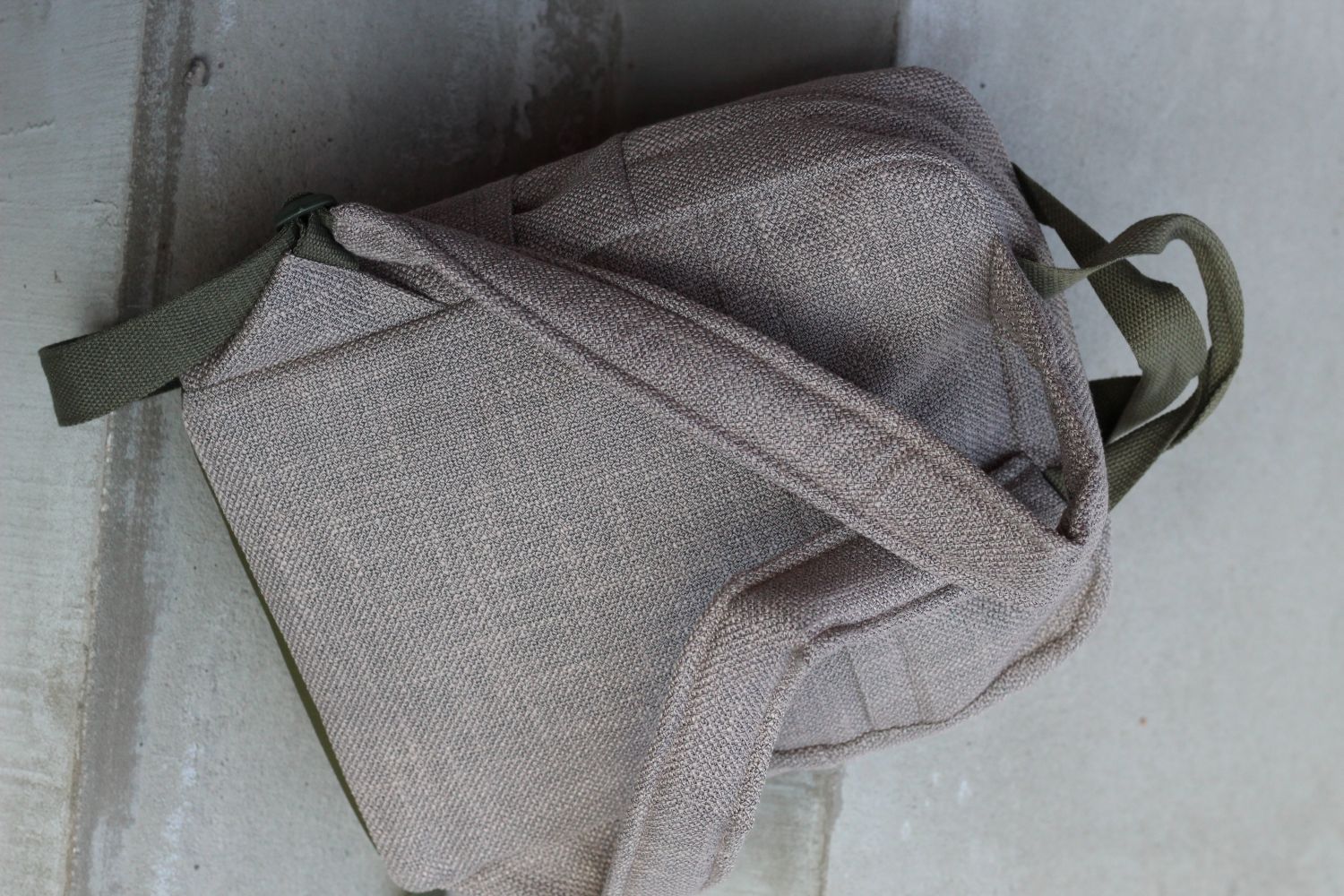 Nedidelė kuprinė iš gobeleno 