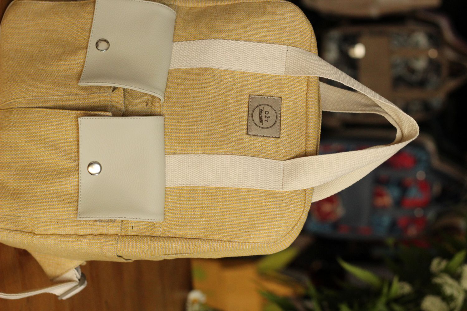 Nedidelė kuprinė iš gobeleno 