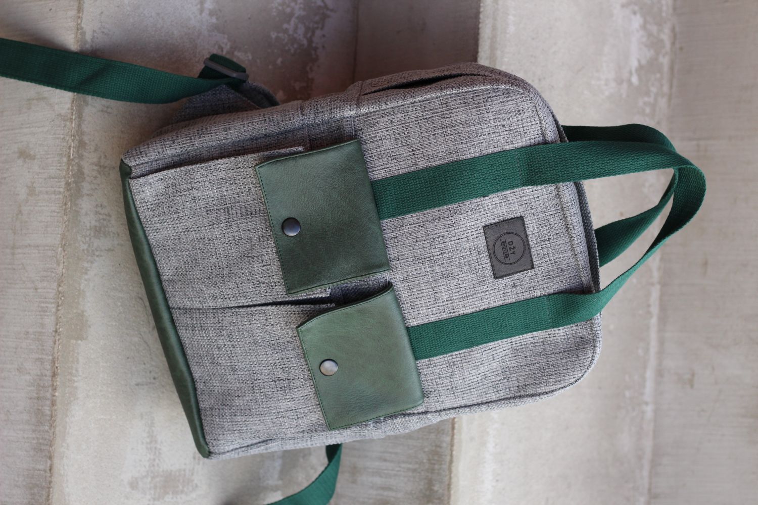 Nedidelė kuprinė iš gobeleno 