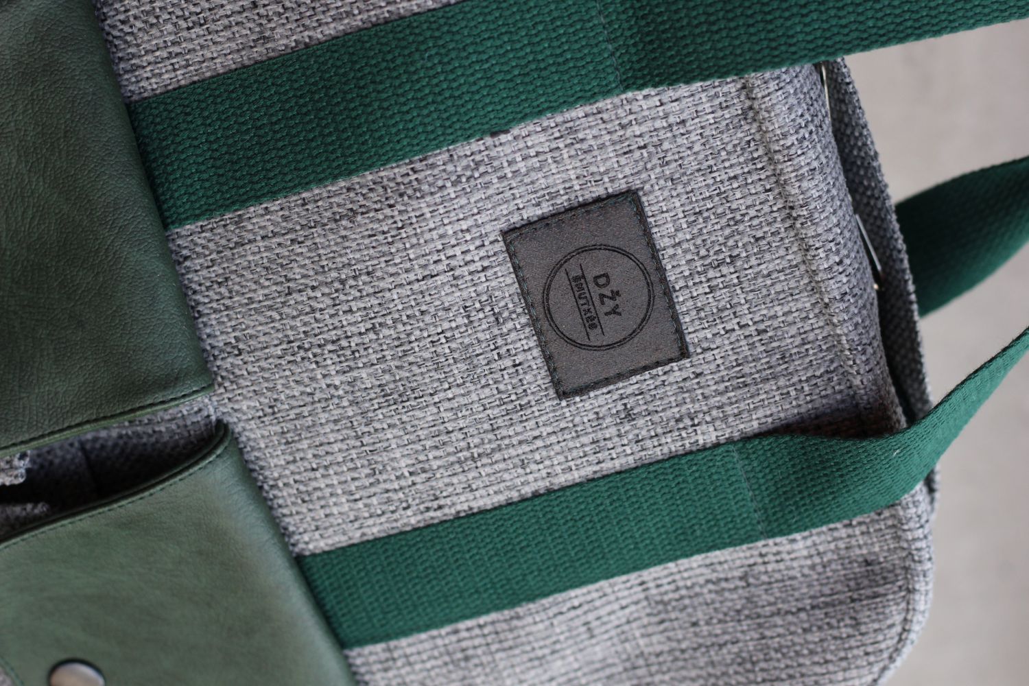 Nedidelė kuprinė iš gobeleno 