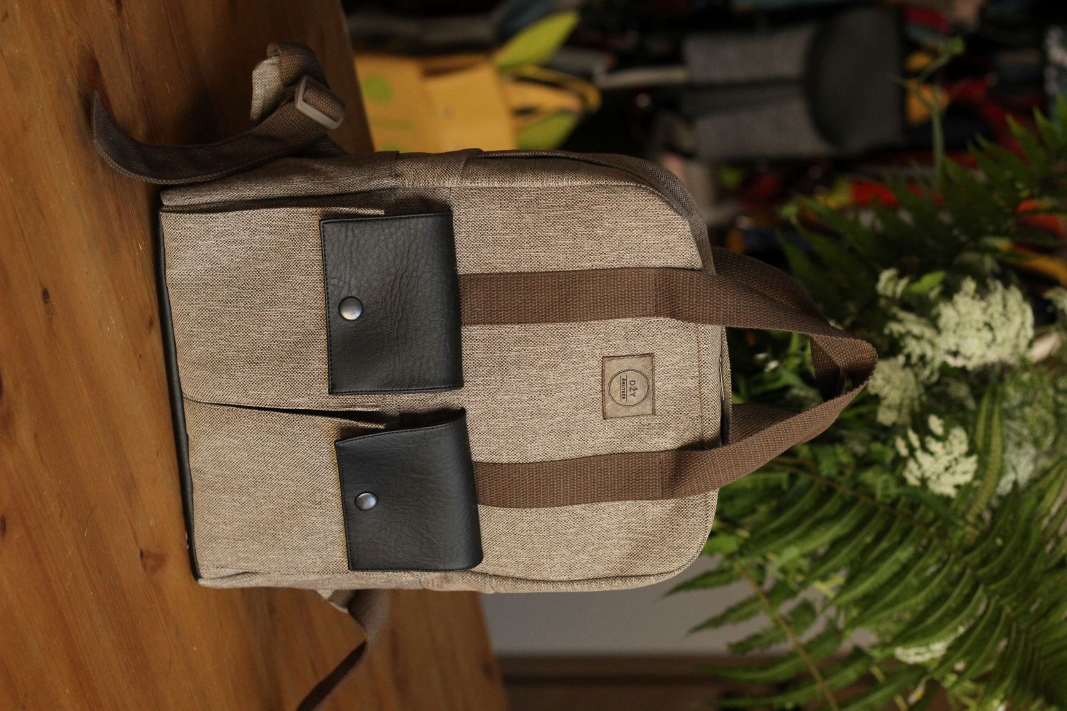 Nedidelė kuprinė iš gobeleno 