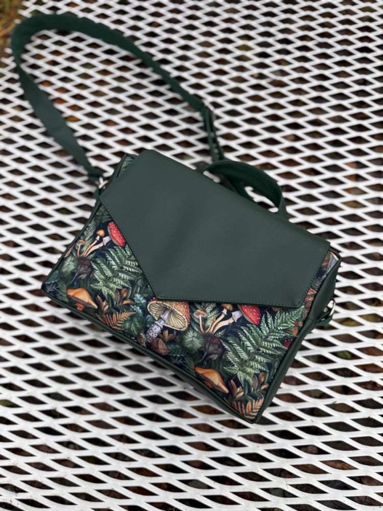 Didesnė rankinė vokelis