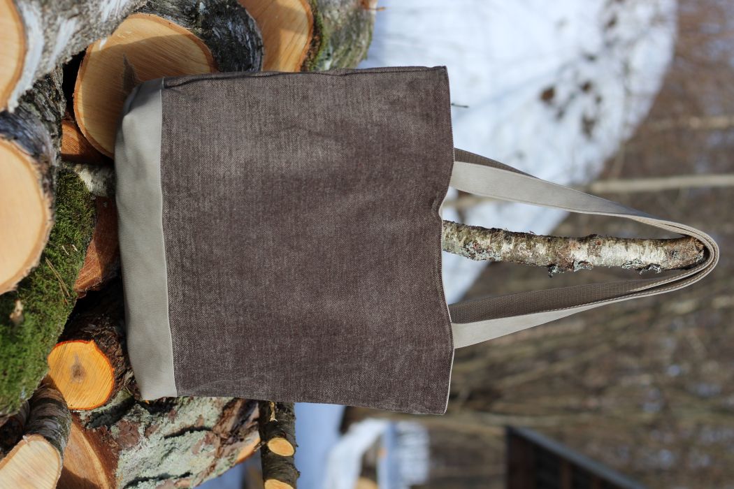 Didelė talpi rankinė krepšys