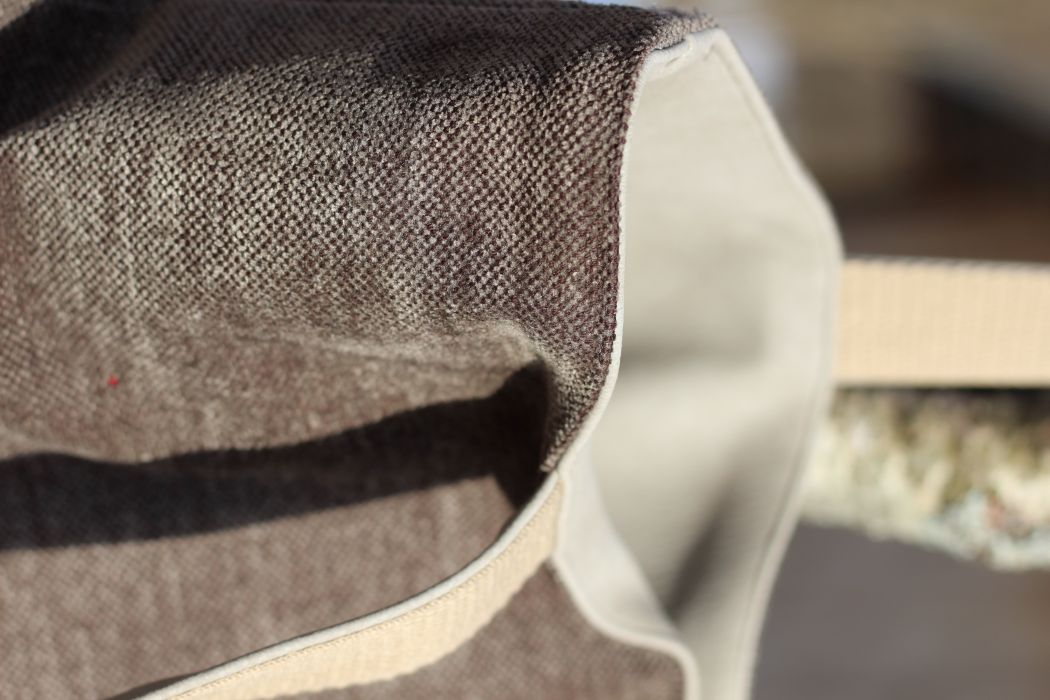 Didelė talpi rankinė krepšys