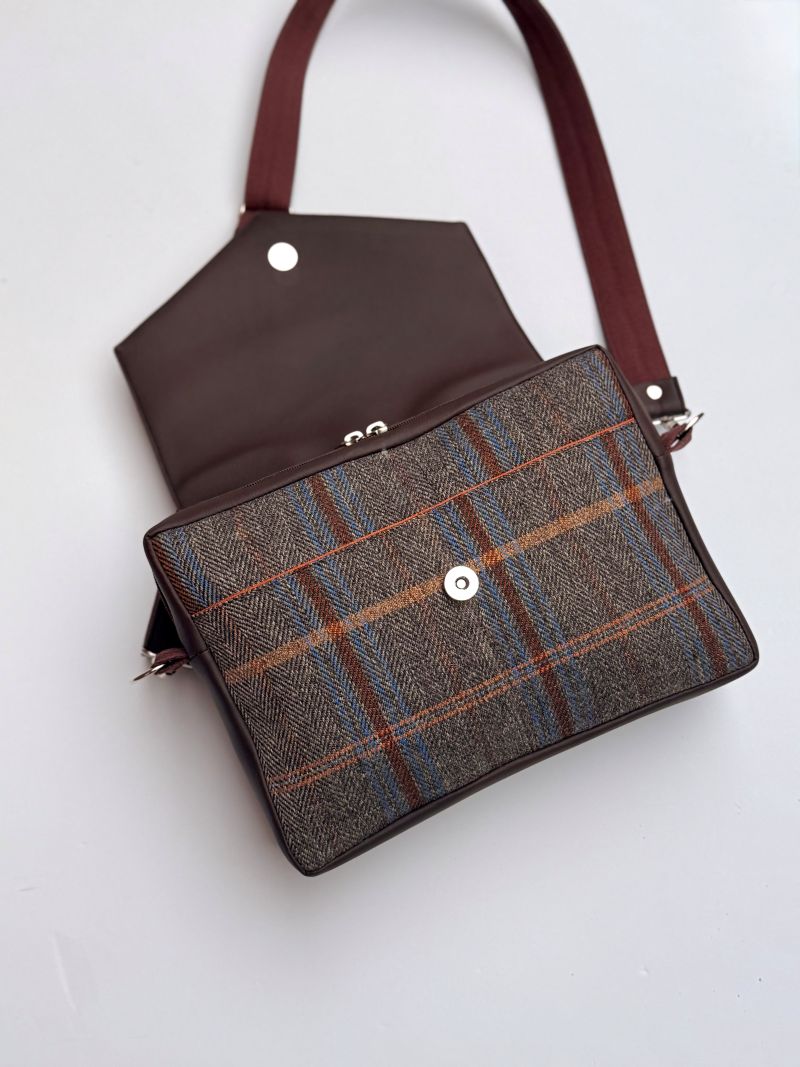 Didesnė rankinė vokelis