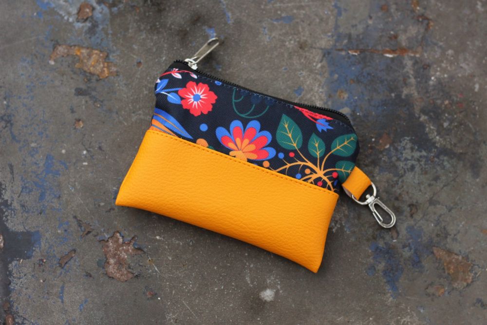 Maža šmutkė smulkmenoms