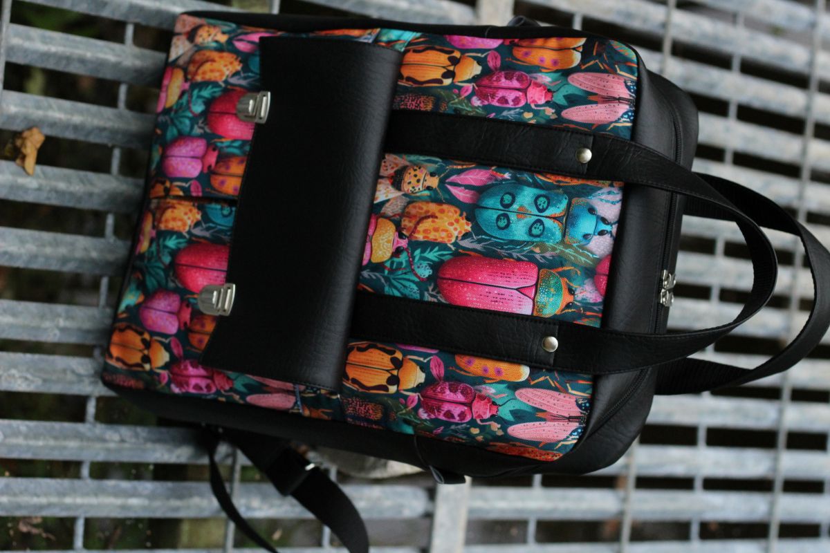 Didelė miesto kuprinė 