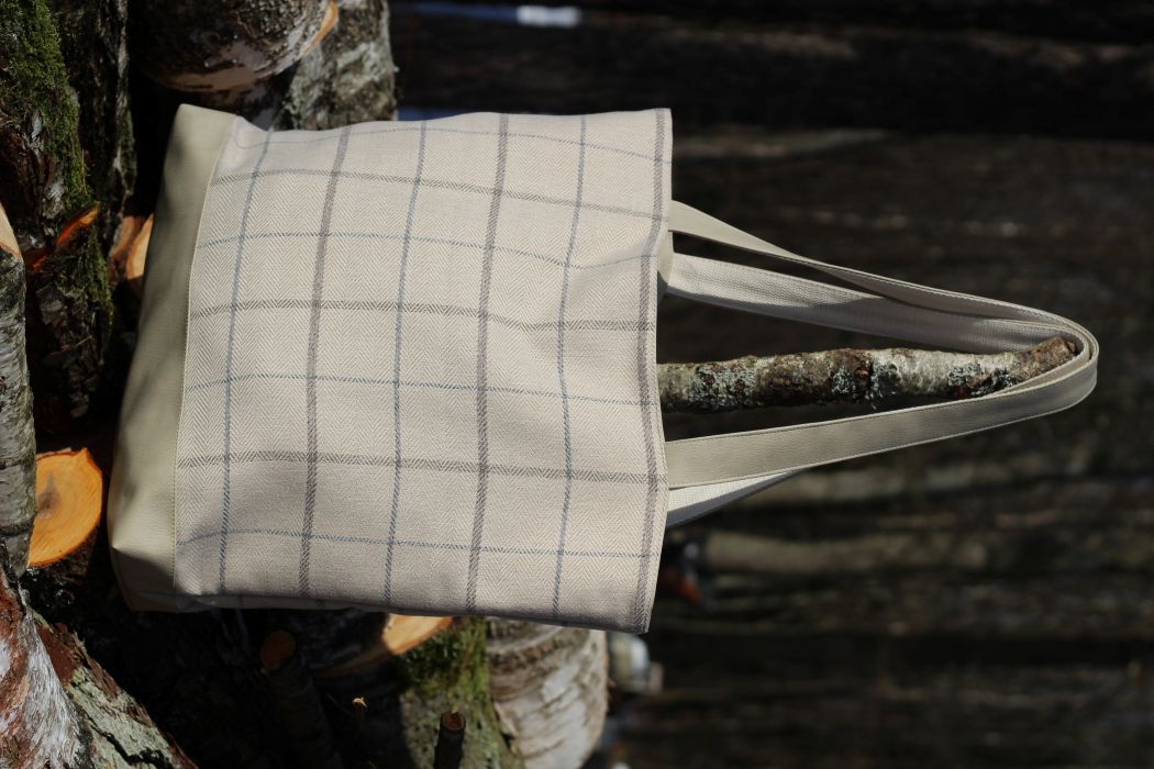 Didelė talpi rankinė krepšys