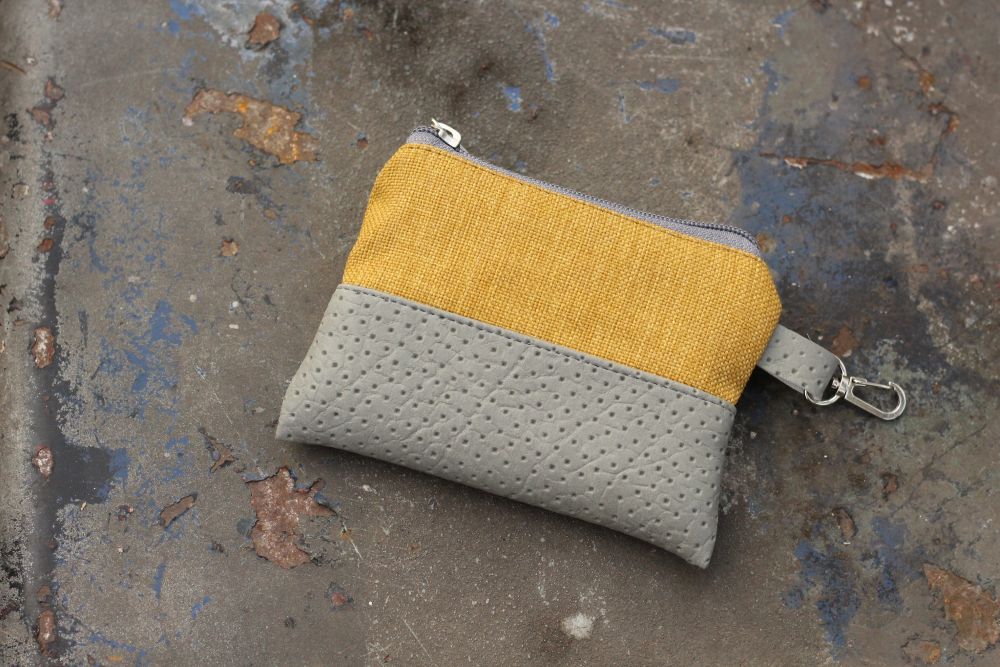 Maža šmutkė smulkmenoms