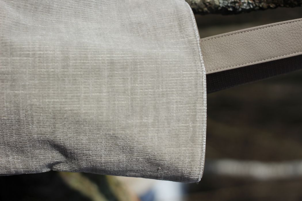 Didelė talpi rankinė krepšys