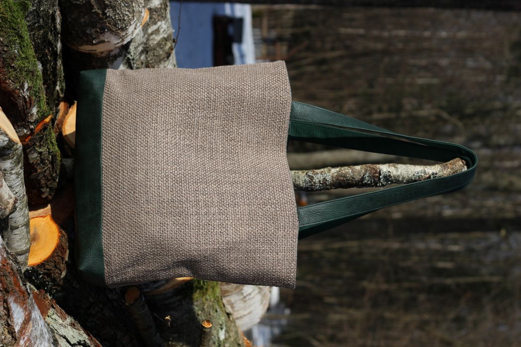 Didelė talpi rankinė krepšys