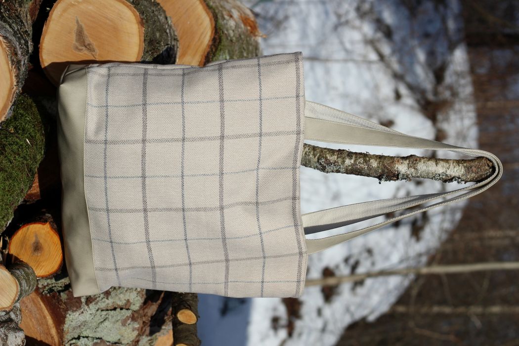 Didelė talpi rankinė krepšys